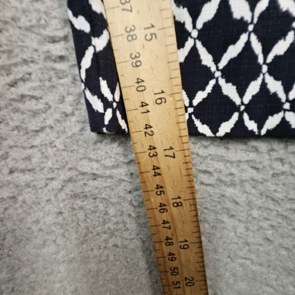 Chico's‎ Brigitte Slim Crop Pants Womens 10 Navy White Diamond Matelassé Coastal - Picture 15 of 16